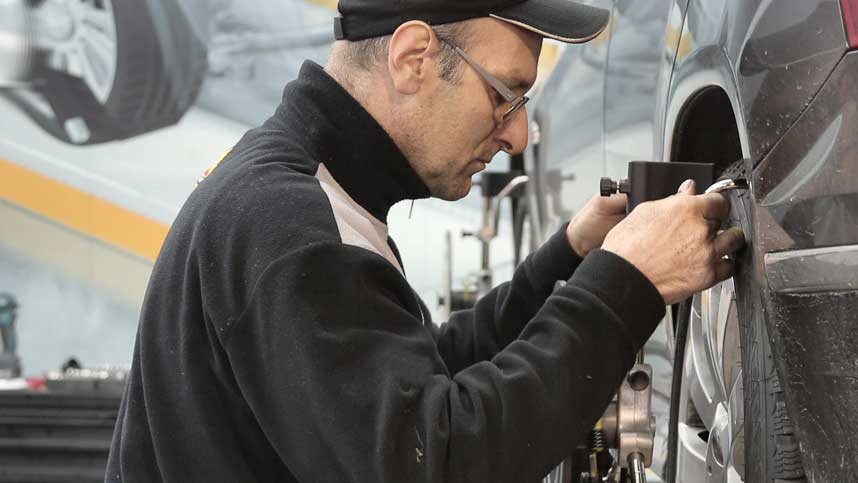 Specialist Checking Tyres